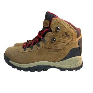 Columbia Boots, Women, Size 7, Newton Ridge Plus Waterproof Amped Hiking Outdoor